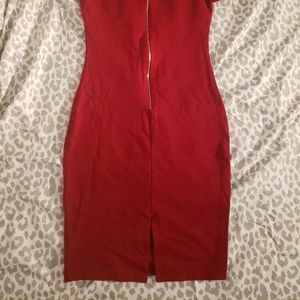 Business dress with gold zipper